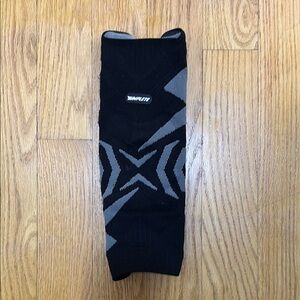 Volleyball Black and Gray Performance Athletic Jumplete Knee Brace/ Knee Sleeve